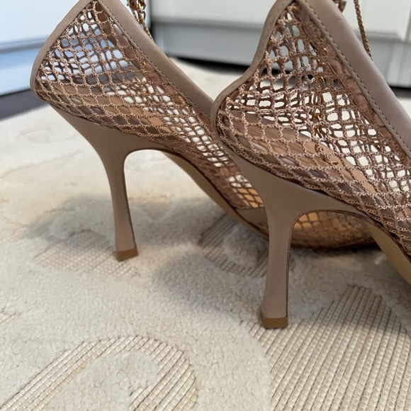 BOTTEGA VENETA Stretch Mesh Chain Detail Pumps - Picture 9 of 12